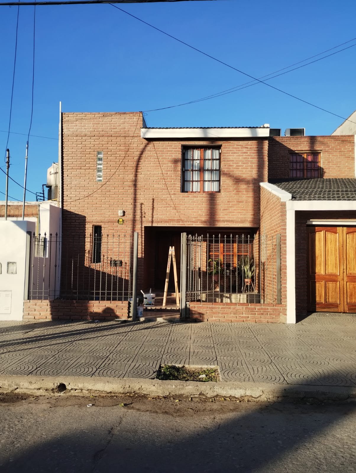 Fachada Residencial de 2 Plantas